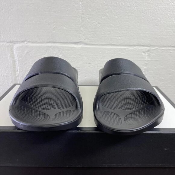 OOFOS OOahh Recovery Sandals Slide Black Open Toe Slip On Men's 9 Women's 11 - Picture 1 of 9